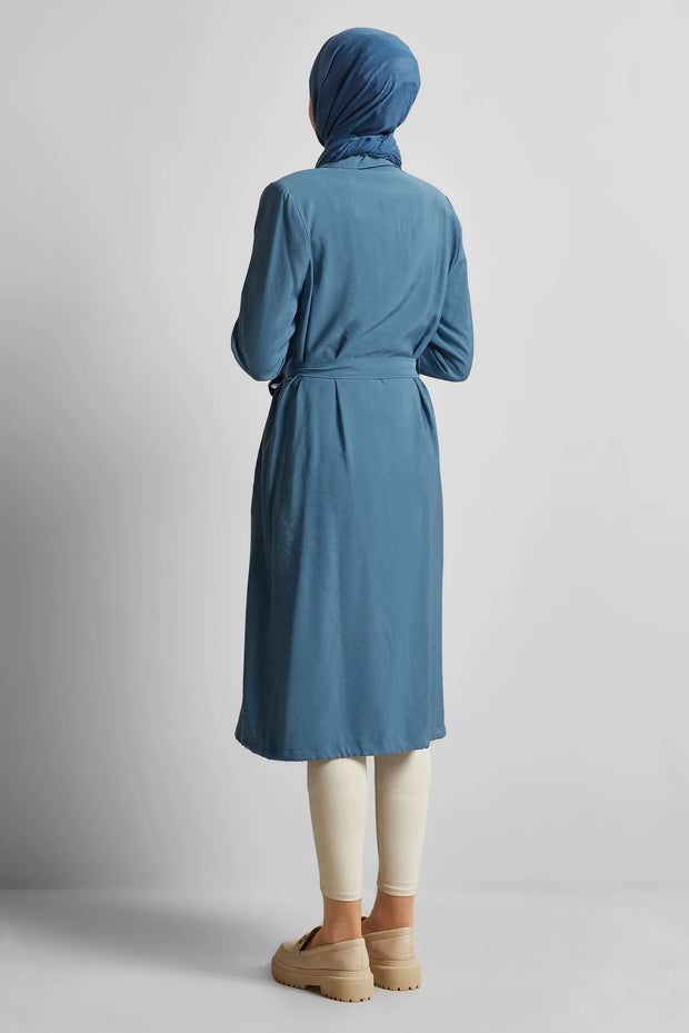 Veste Longue Ceinturée Modal - Élégance Structurée Femme Voilée | Anika