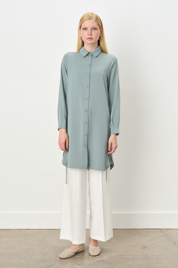 Tunique Nihan à Œillets Femme Voilée - Style Moderne & Chic 2026 | Anika